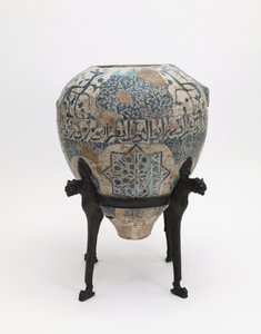 ナスル朝のアルハンブラ花瓶、14世紀後半から15世紀初頭（セラミック）
