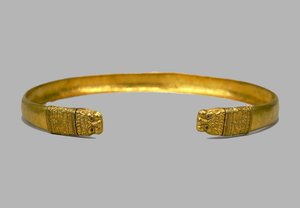 ネックレス、紀元前4世紀 作： Scythian