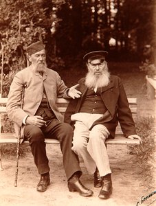 Yakov Polonsky と Afanasy Fet、ロシアの詩人、c1890。 作： Sergei Dmitrievich Botkin