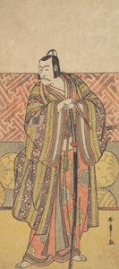 市川團十郎 5 世 (工藤祐常)、豪華な装い、剣にもたれ、18 世紀後半。 作： Shunsho