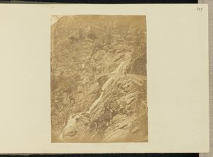 [山の滝］ 作： Sir John Joscelyn Coghill