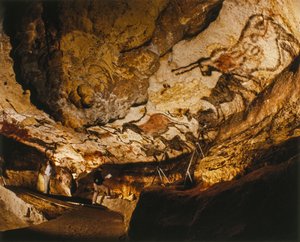 ラスコー神話の一角獣』など、1万7000年以上前に描かれたラスコー絵画。 作： Sisse Brimberg