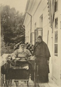 ロシアの作家レオトルストイと妹のマリアニコラエフナ、ロシア、1900年代