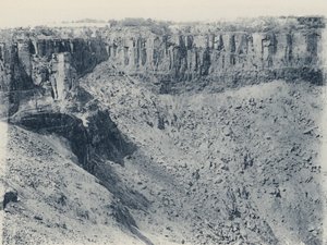 デビアスオープンマインの現在の姿（モノクロ写真 作： South African Photographer