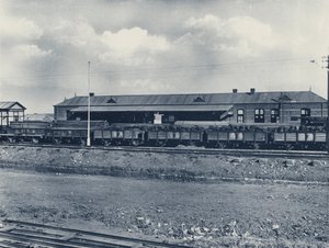 鉄道駅、エランズフォンテーン（モノクロ写真 作： South African Photographer