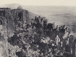 荒廃の谷」（モノクロ写真 作： South African Photographer