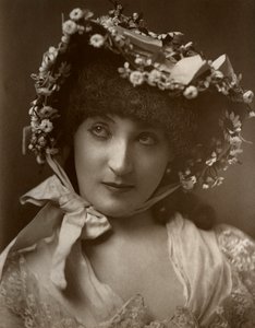 ミス・マルホランド、女優、1884年 作： St James