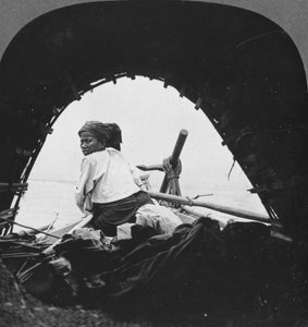 ビルマのイラワジ川の船頭、1908年