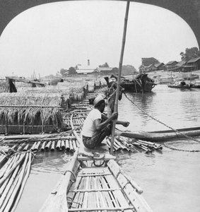 イラワジ川のいかだ、マンダレー、ビルマ、1908年。 作： Stereo Travel Co