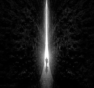  作： Sulaiman Almawash