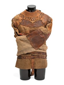 ハリー・フーディーニが所有していたストレイトジャケット 1915年頃（カーキ色のキャンバス、革、金属製リベット 作： Swanfeldt Tent and Awning Co.
