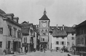バーゼル・ランドシャフト、リースタルの旧市街の門（モノクロ写真 作： Swiss Photographer