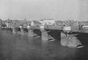 バーゼル、ライン川旧橋(白黒写真) 作： Swiss Photographer