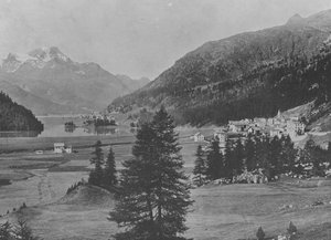 キャンファー・エ・シルバプラナ（モノクロ写真 作： Swiss Photographer