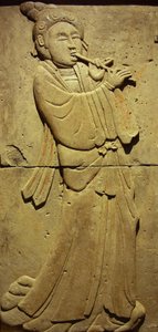 音楽家が描かれたテラコッタ製の石碑、唐時代（618～907年）、陝西省で発見、西安の石林博物館。写真撮影、レオナルド・デ・セルバ、中国、2006年 作： Tang Dynasty Chinese School