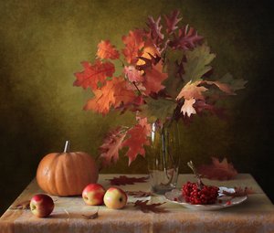 作： Tatyana Skorokhod