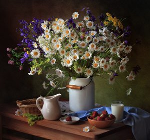 田園の夏の静物画 作： Tatyana Skorokhod