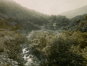 箱根山中、宮ノ下集落の眺め（1900年頃～1915年）（写真 作： Teijiro Takagi