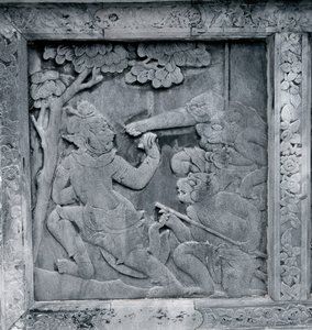 Ramakien（Ramayana）を描いた一連のレリーフの1つ 作： Thai School