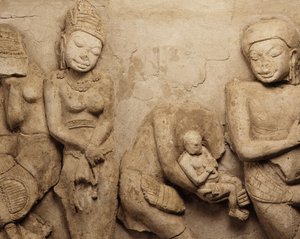 ダバラヴァティ学校（スタッコ）、チェディチュラパトムからの救済 作： Thai School