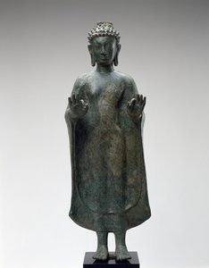 立っている仏陀、8世紀後半（ブロンズ） 作： Thai School