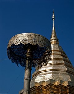 仏教寺院の詳細 作： Thai Thai