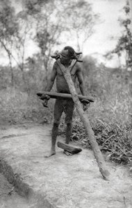 Niam Niam lunatic、Mongalla to Terrakekka、Sudan、1925 1927