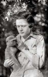 ステラコートトリートと彼女の猿のキマ、ドドマからモンガラ、東アフリカ、1925年1927年 作： Thomas A. Glover