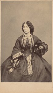 ローラ・キーン、1863年頃1863年（写真） 作： トーマス・ライス・バーナム