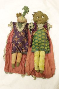 HMキング・ポテトとHMクイーン・オニオンのラグドール。 作： Una Maw