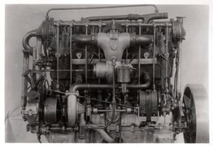 ツェッペリンLZ 6の115 PSダイムラー飛行船エンジン、c1909-1910 1933 作： Unbekannt