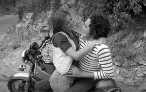 6386 9a Amoureux a Palaiseau Sept 1976 作： Unbekannt