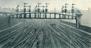 信号の橋、1922年。 作： Unbekannt