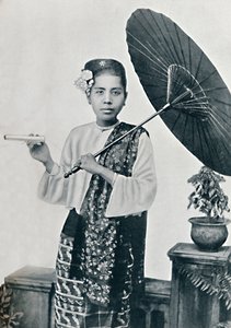 ビルマの女性、1902年 作： Unbekannt