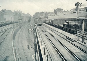 忙しいスポット、1922年。 作： Unbekannt