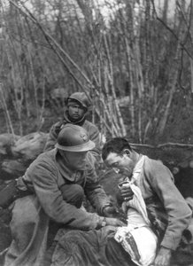 フランスの兵士の傷が治療された、第一次世界大戦、フランス、1916 作： Unbekannt