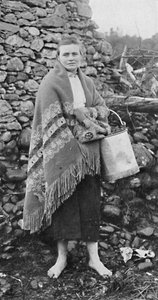 キラーニーの農民の少女、アイルランド、1912 作： Unbekannt