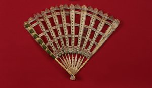 珍しいファン、フランス語または英語、c.1580（ベラムとマイカ） 作： Unbekannt
