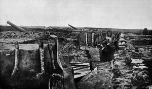 1914年、モーブージュでイギリスの塹壕と銃を放棄 作： Unbekannt