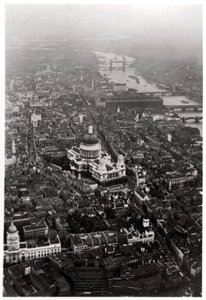 ツェッペリンからのロンドン、セントポール大聖堂の航空写真、1931 1933