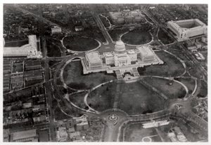 1928年1933年のツェッペリン飛行場からの米国ワシントンDCの国会議事堂の航空写真 作： Unbekannt
