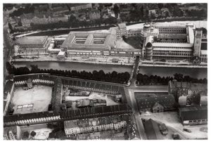 ツェッペリンからのドイツ博物館、ドイツ、ミュンヘンの航空写真c1931 1933 作： Unbekannt