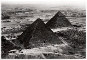 ツェッペリンからのエジプト、ギザのピラミッドの航空写真、1931年1933年 作： Unbekannt