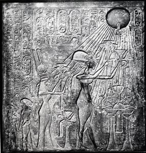 Akhenaten Amenhotep IV異端のエジプトのファラオ 作： Unbekannt
