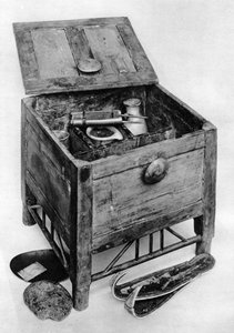 古代エジプトの木製トイレケース、1936年 作： Unbekannt