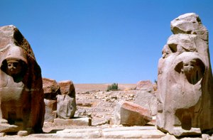 エジプト、アラカフユック近くの古代遺跡 作： Unbekannt