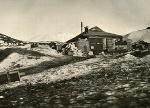 夏の別の小屋の眺め、c1908、1909 作： Unbekannt