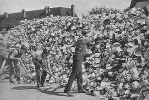 アルミニウムに対する魅力、1940、1940 作： Unbekannt