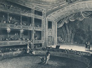 アリーナオブアステリーズアンフィシアター、ウェストミンスターブリッジロード、1942