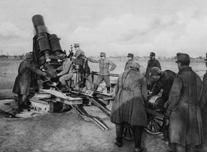 オーストリアの迫撃砲、第一次世界大戦、1915 作： Unbekannt